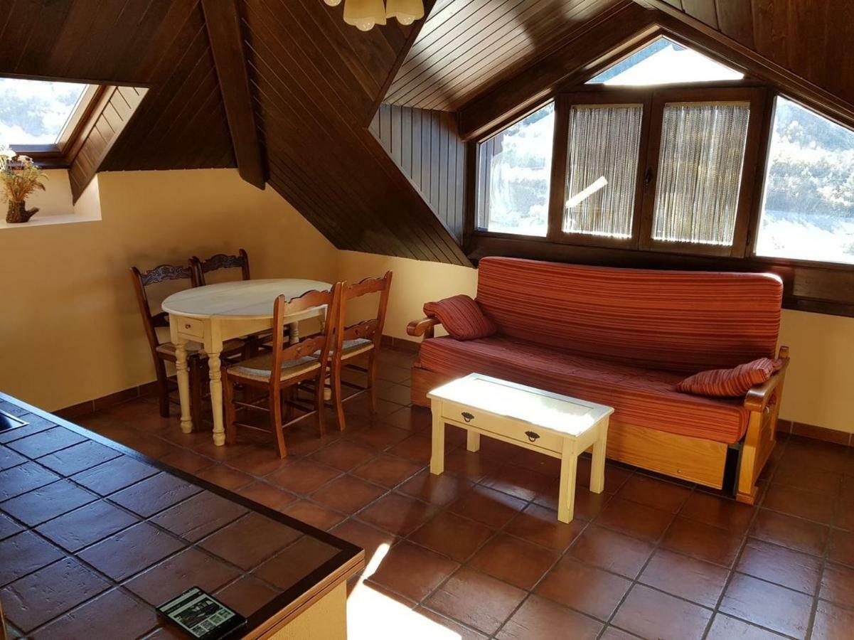 Apartamentos Casa Alcaire กาวิน ภายนอก รูปภาพ