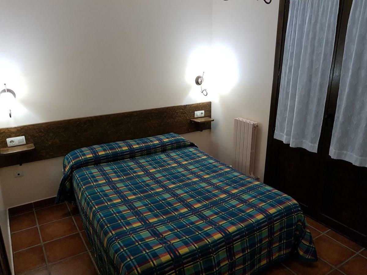 Apartamentos Casa Alcaire กาวิน ภายนอก รูปภาพ