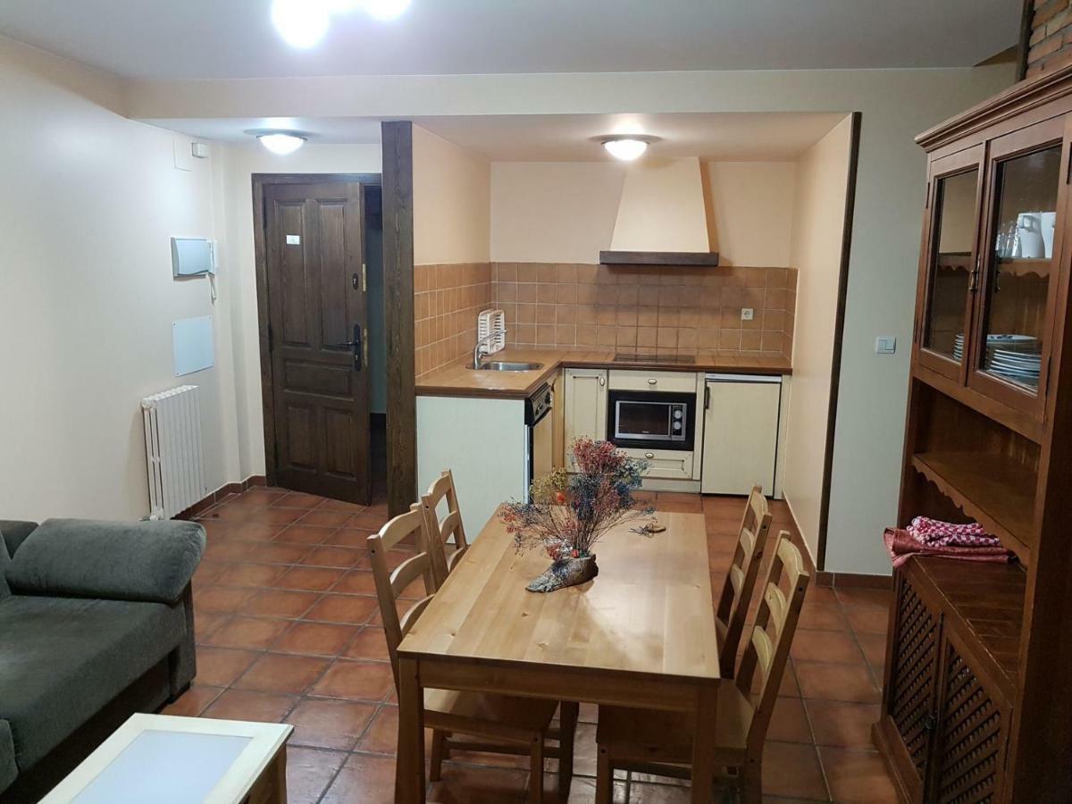 Apartamentos Casa Alcaire กาวิน ภายนอก รูปภาพ