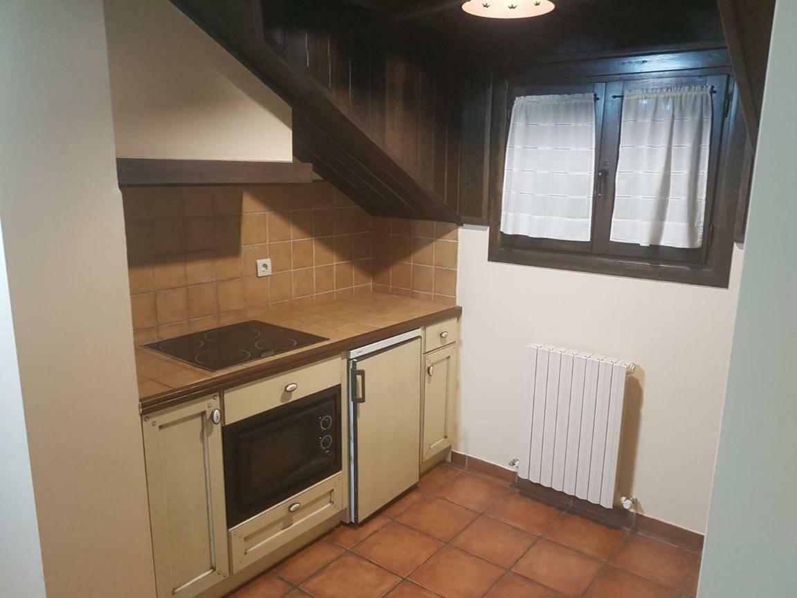 Apartamentos Casa Alcaire กาวิน ภายนอก รูปภาพ