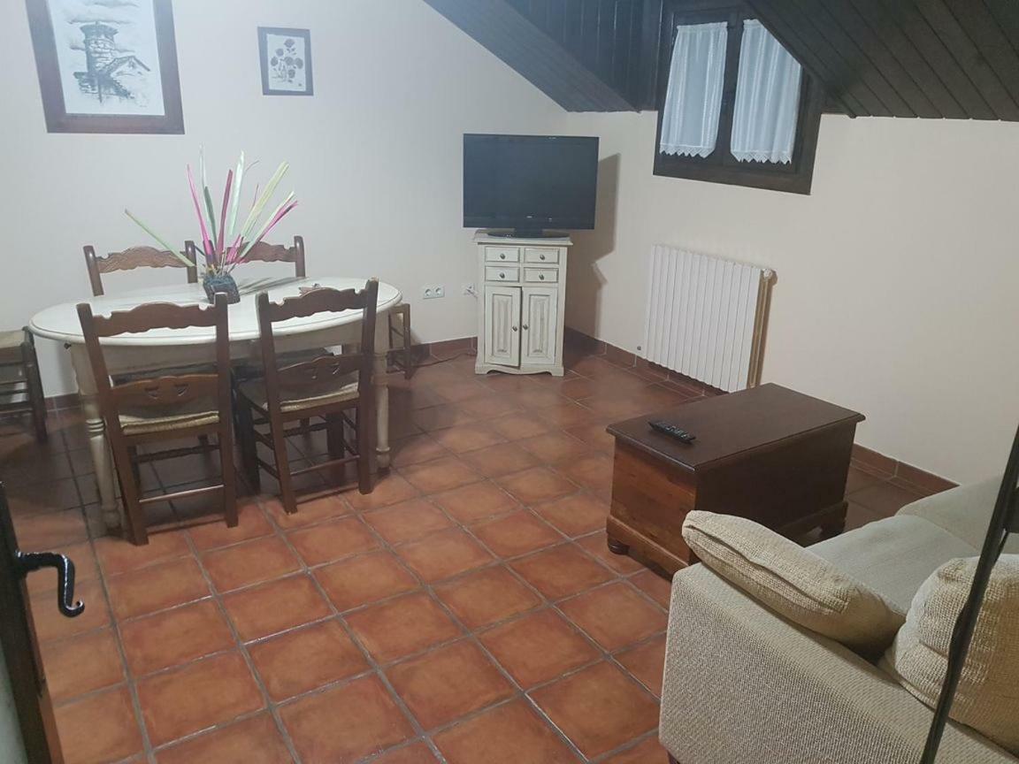 Apartamentos Casa Alcaire กาวิน ภายนอก รูปภาพ